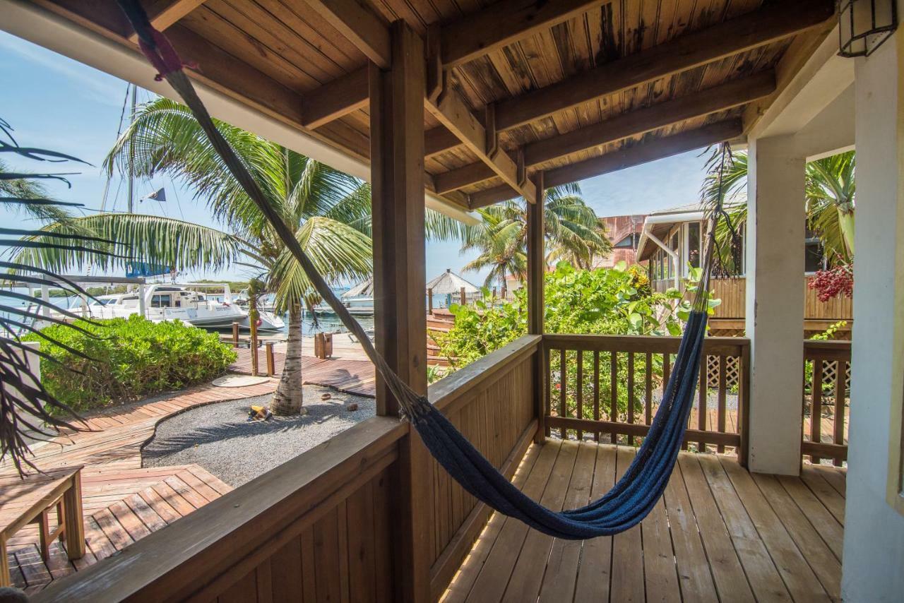 Wikkid Resort Dixon Cove Exterior foto
